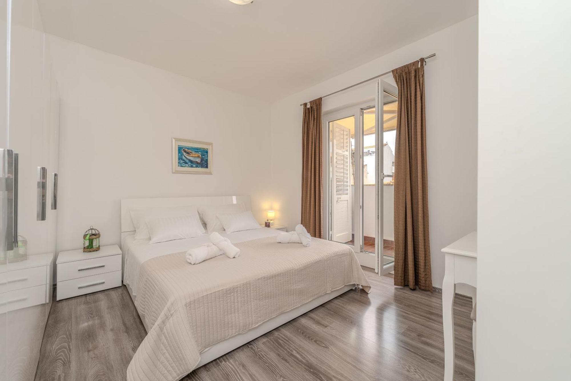 Zadar Center Apartment Verdi,Big & Cosy Bagian luar foto